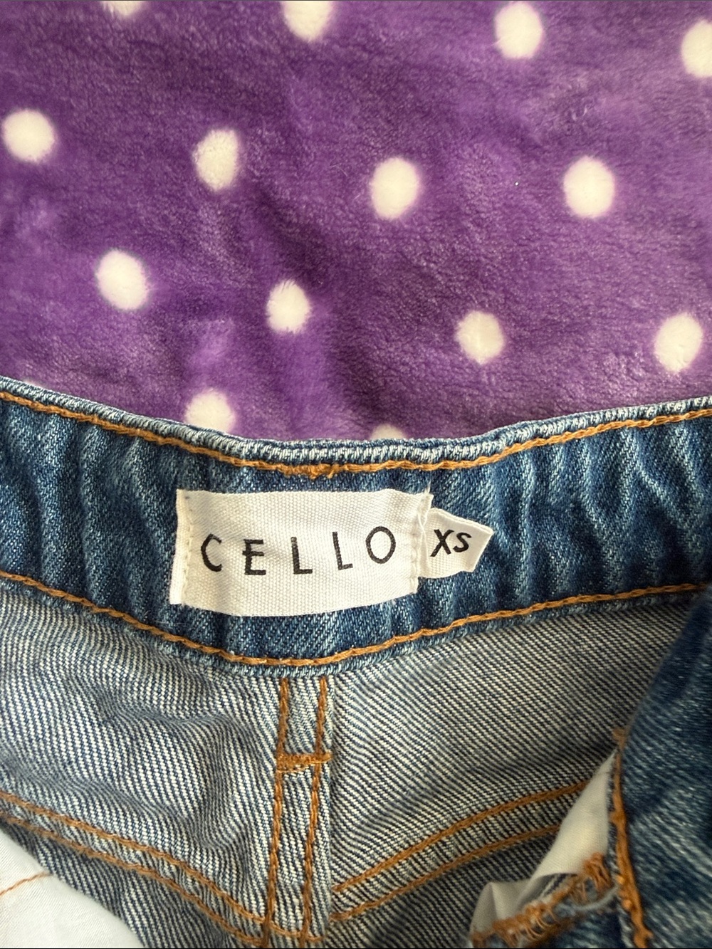Cello Distressed Denim Cutoff Shorts. XS